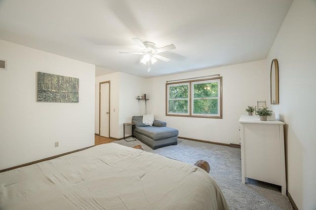 22 Whitcomb Circle, Madison, WI 53711