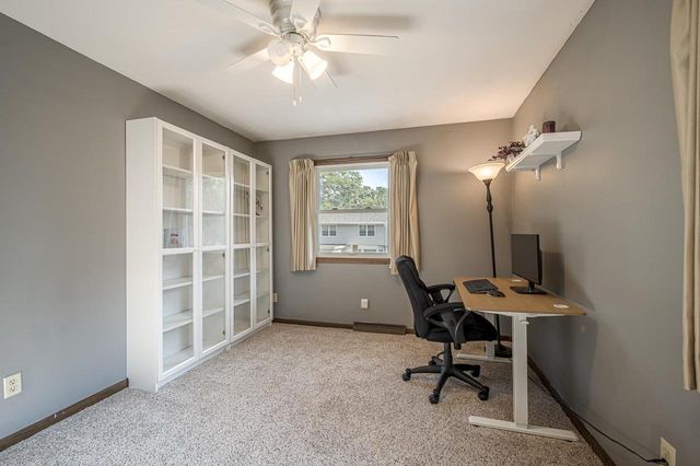 22 Whitcomb Circle, Madison, WI 53711