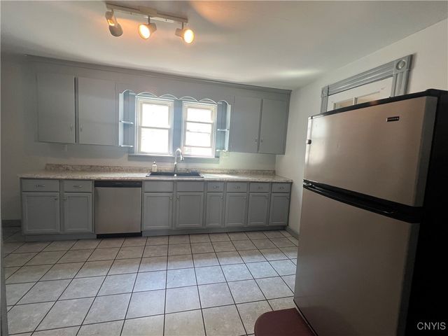 98 East Court Street, Cortland, NY 13045