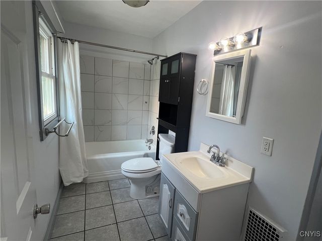 98 East Court Street, Cortland, NY 13045