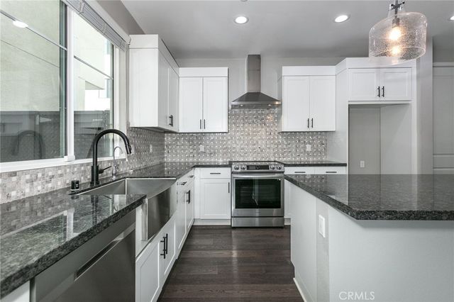 2054 Mylitta, Gardena, CA 90249