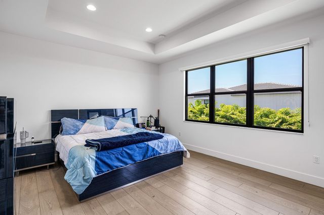 8381 Fishers Island Way, Boca Raton, FL 33434