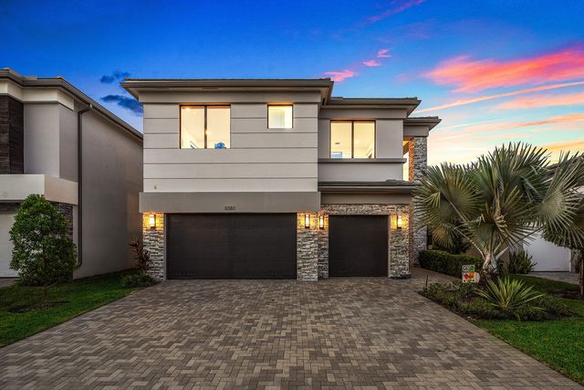 8381 Fishers Island Way, Boca Raton, FL 33434