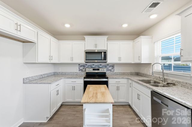 640 Joshua Tree Lane, Winston Salem, NC 27127