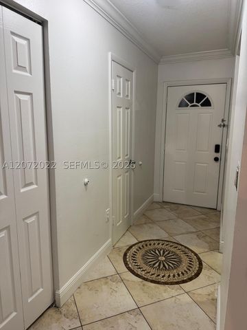 10851 SW 6th St 5, Sweetwater, FL 33174