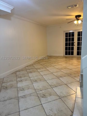 10851 SW 6th St 5, Sweetwater, FL 33174
