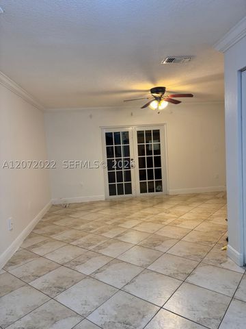 10851 SW 6th St 5, Sweetwater, FL 33174