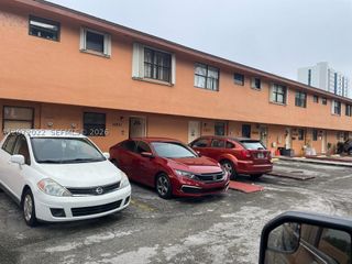 10851 SW 6th St 5, Sweetwater, FL 33174