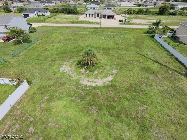 114 NW 24th AVE, Cape Coral, FL 33993