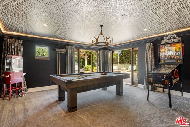 182 N Carmelina Avenue, Los Angeles, CA 90049