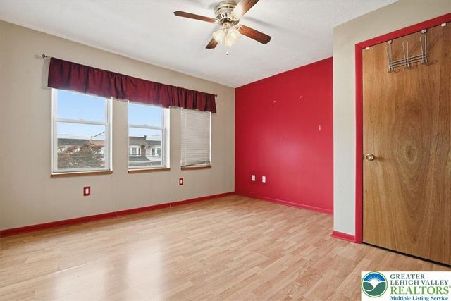 734 South 8th Street, Allentown City, PA 18103