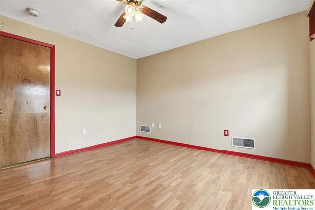 734 South 8th Street, Allentown City, PA 18103