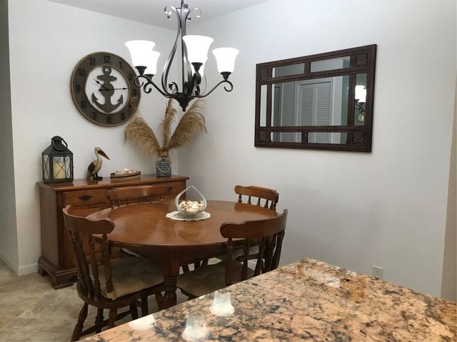 409 SW Natura Avenue D, Deerfield Beach, FL 33441