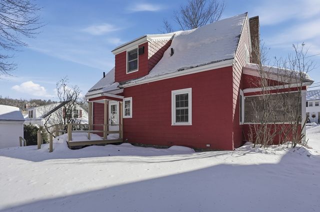 12 Cardinal Road, Worcester, MA 01602