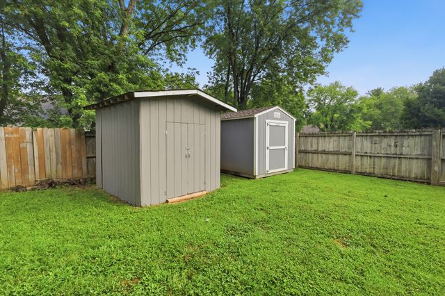 401 Ridgetop Dr, Smyrna, TN 37167