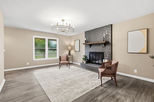 401 Ridgetop Dr, Smyrna, TN 37167