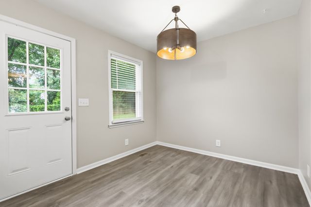 401 Ridgetop Dr, Smyrna, TN 37167
