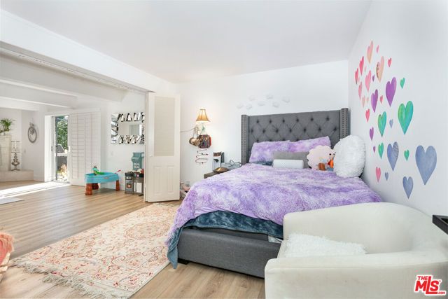 2385 Roscomare Road D17, Los Angeles, CA 90077