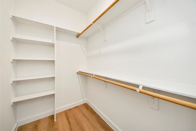 5201 Fairchild Street, Houston, TX 77028