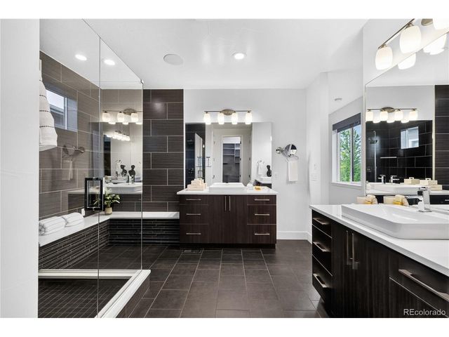 8204 E 51st Ave, Denver, CO 80238