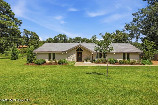 238 Kiowa Drive, Madison, MS 39110