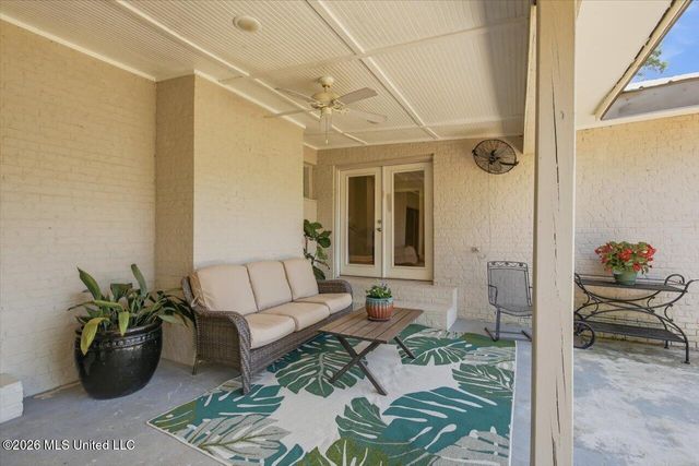 238 Kiowa Drive, Madison, MS 39110