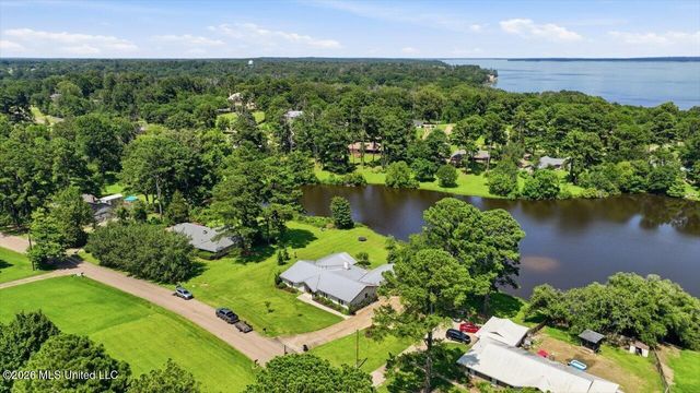 238 Kiowa Drive, Madison, MS 39110