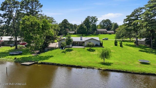 238 Kiowa Drive, Madison, MS 39110