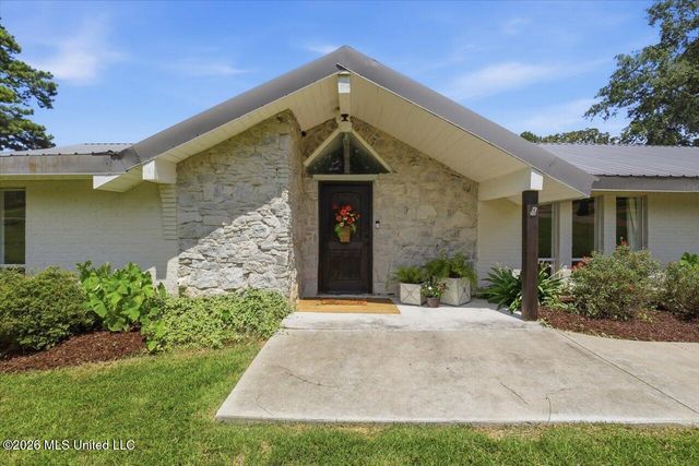238 Kiowa Drive, Madison, MS 39110