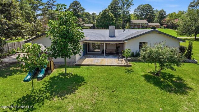 238 Kiowa Drive, Madison, MS 39110