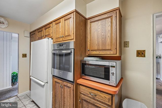 1404 STOTESBURY, Glenside, PA 19038