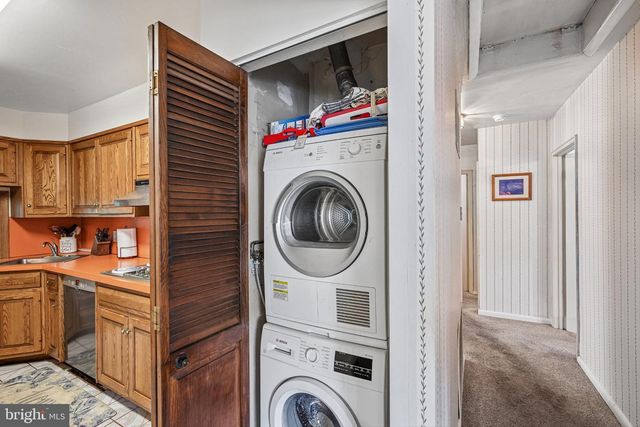 1404 STOTESBURY, Glenside, PA 19038