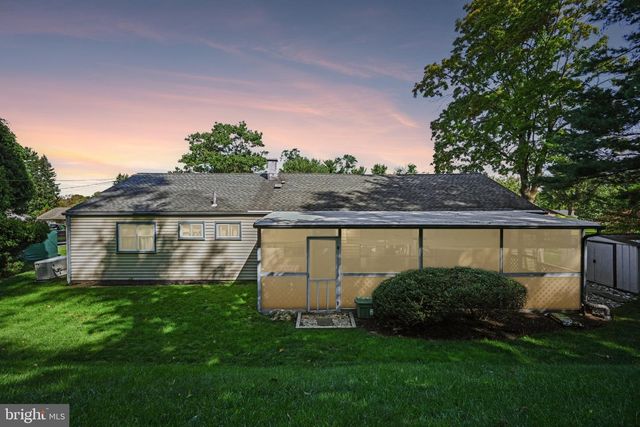 1404 STOTESBURY, Glenside, PA 19038