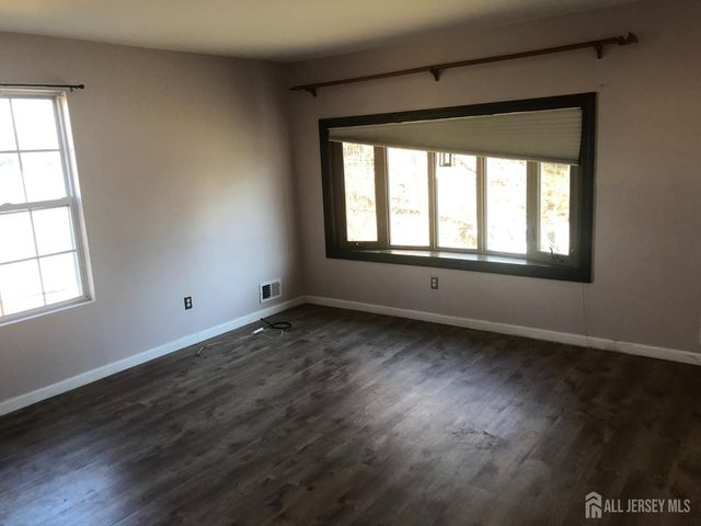202 North Street, Manville, NJ 08835
