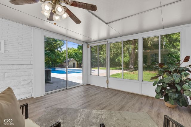 1818 Kessler Blvd W Drive, Indianapolis, IN 46228