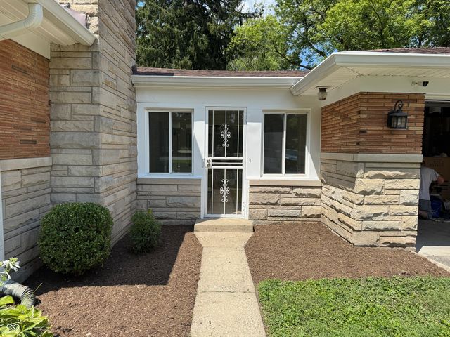 1818 Kessler Blvd W Drive, Indianapolis, IN 46228
