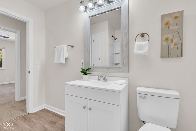 1818 Kessler Blvd W Drive, Indianapolis, IN 46228