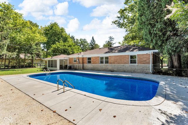 1818 Kessler Blvd W Drive, Indianapolis, IN 46228