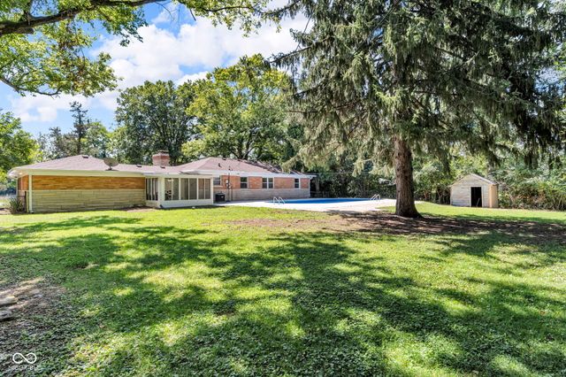 1818 Kessler Blvd W Drive, Indianapolis, IN 46228