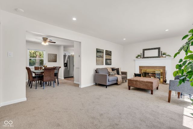 1818 Kessler Blvd W Drive, Indianapolis, IN 46228