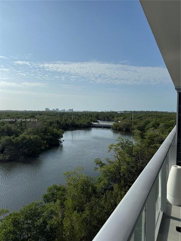 16385 Biscayne Blvd 717, North Miami Beach, FL 33160