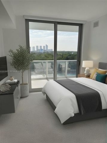 16385 Biscayne Blvd 717, North Miami Beach, FL 33160