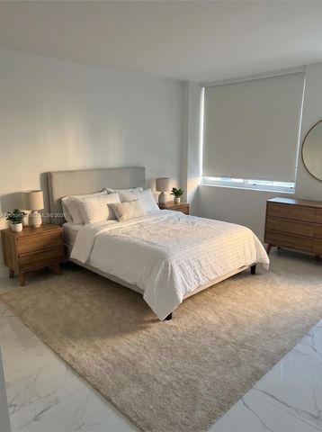 16385 Biscayne Blvd 717, North Miami Beach, FL 33160