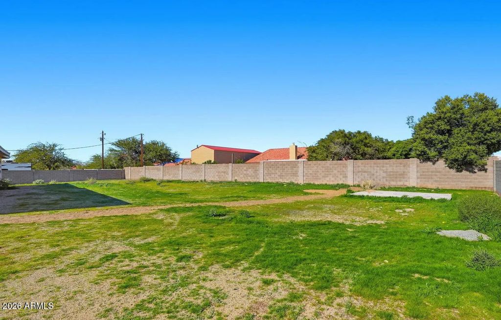 Image 27 of property listing at 7016 E MENLO Street, Mesa, AZ 85207