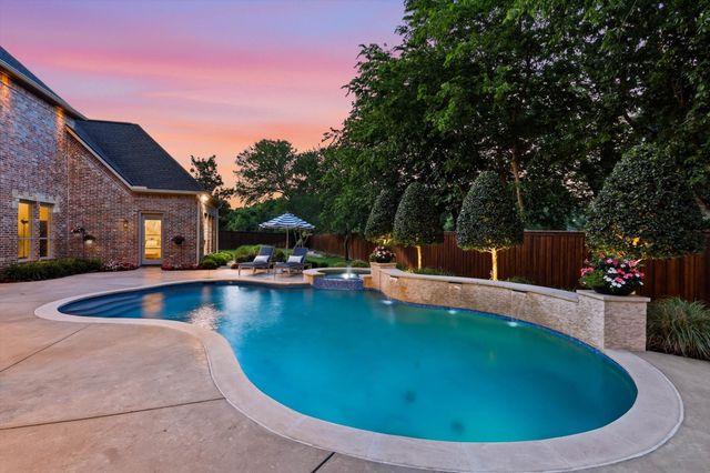 2216 Yeargain Court, Southlake, TX 76092