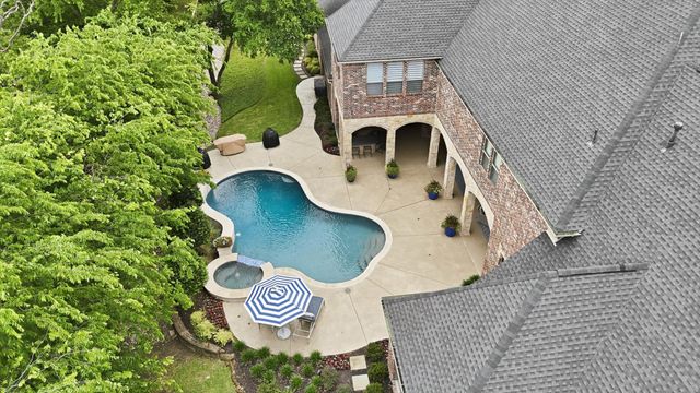 2216 Yeargain Court, Southlake, TX 76092