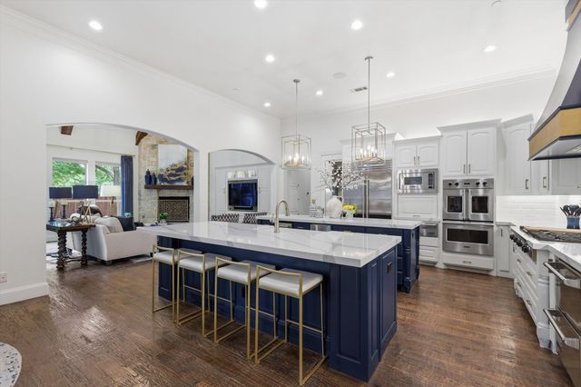 2216 Yeargain Court, Southlake, TX 76092