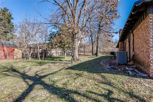 8201 NW 18th Street, Oklahoma City, OK 73127