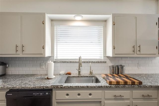 8201 NW 18th Street, Oklahoma City, OK 73127