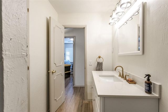 8201 NW 18th Street, Oklahoma City, OK 73127